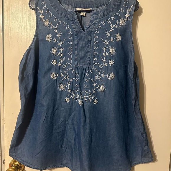 Croft & Barrow Blue Embroidered Sleeveless Tunic - Picture 1 of 6
